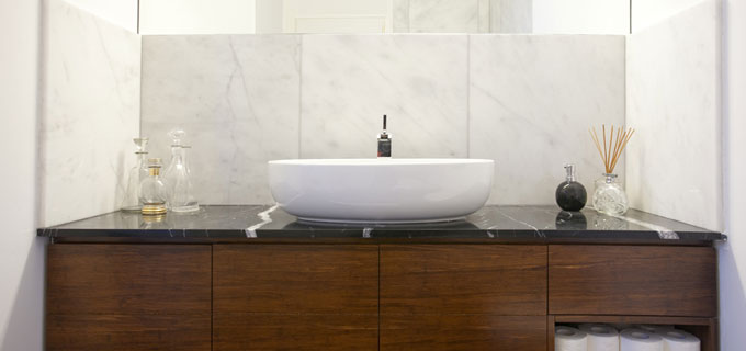 Sample of image with external link